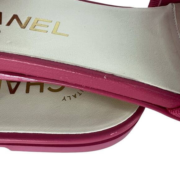 Chanel 2024 Dark Pink Embroidered CC Logo Bow Tie Mule Slide Flat Sandal - Picture 12 of 16